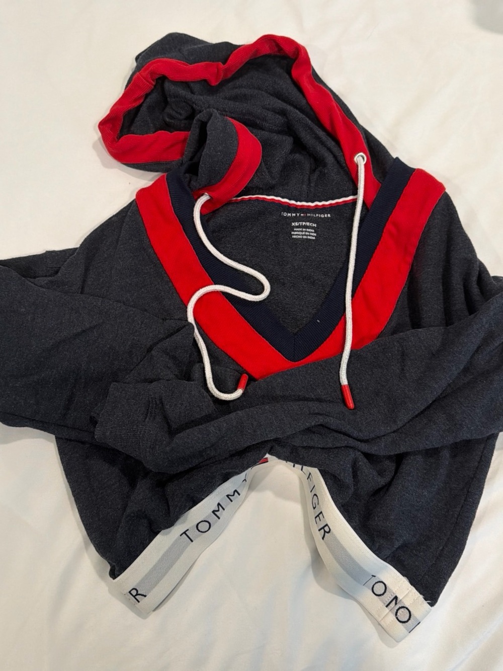 Tommy Hilfiger women’s Navy and Red V-Neck Hoodie Sweater